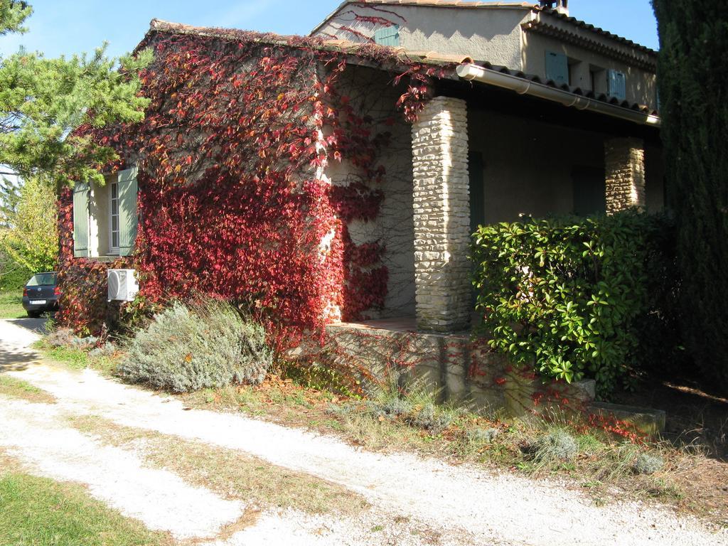 Clos Sainte-Garde Saint Didier  Exterior photo